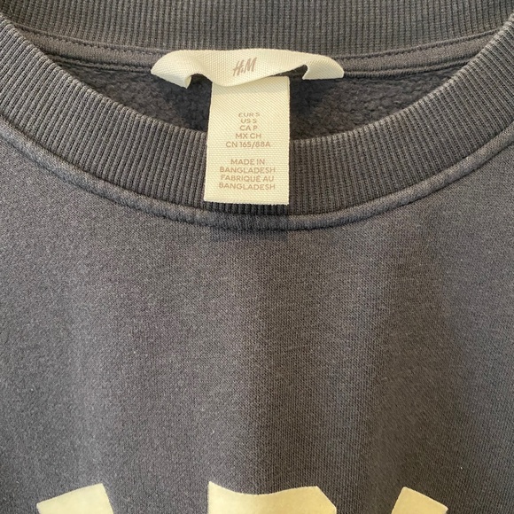 H&M Women’s Navy Paris Sweatshirt - Size Small - Picture 2 of 4